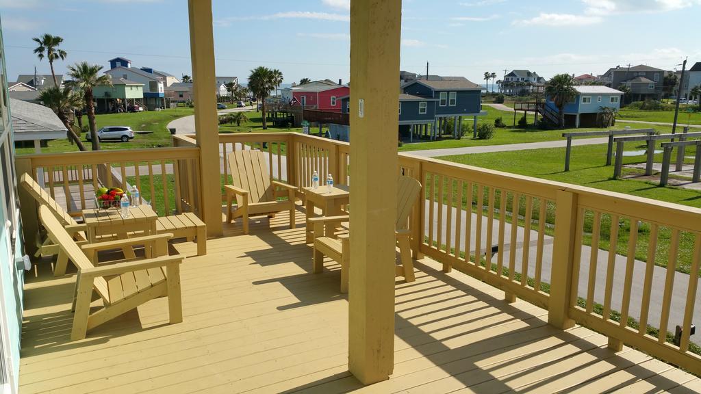 Private Beach -- Away From The Crowds - Ocean Views -Short Drive To Moody Gardens, Schlitter Bahn, Pleasure Pier Галвестон Экстерьер фото